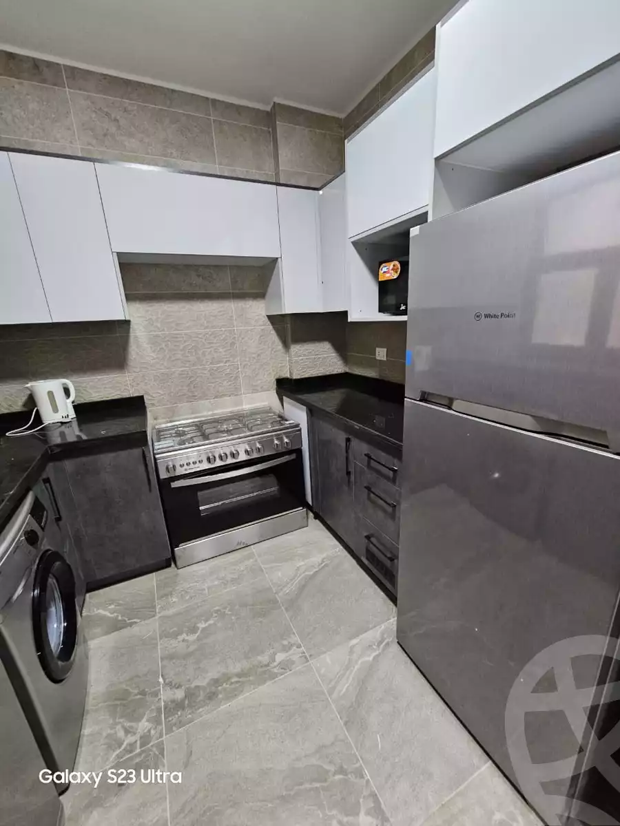 https://aqarmap.com.eg/ar/listing/6242184-for-sale-cairo-new-cairo-compounds-kmbwnd-fyldj-jyt-blm-hylz