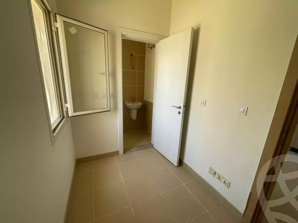 https://aqarmap.com.eg/ar/listing/6242493-for-rent-cairo-mokattam-compounds-uptown-cairo-the-sierras-uptown-cairo