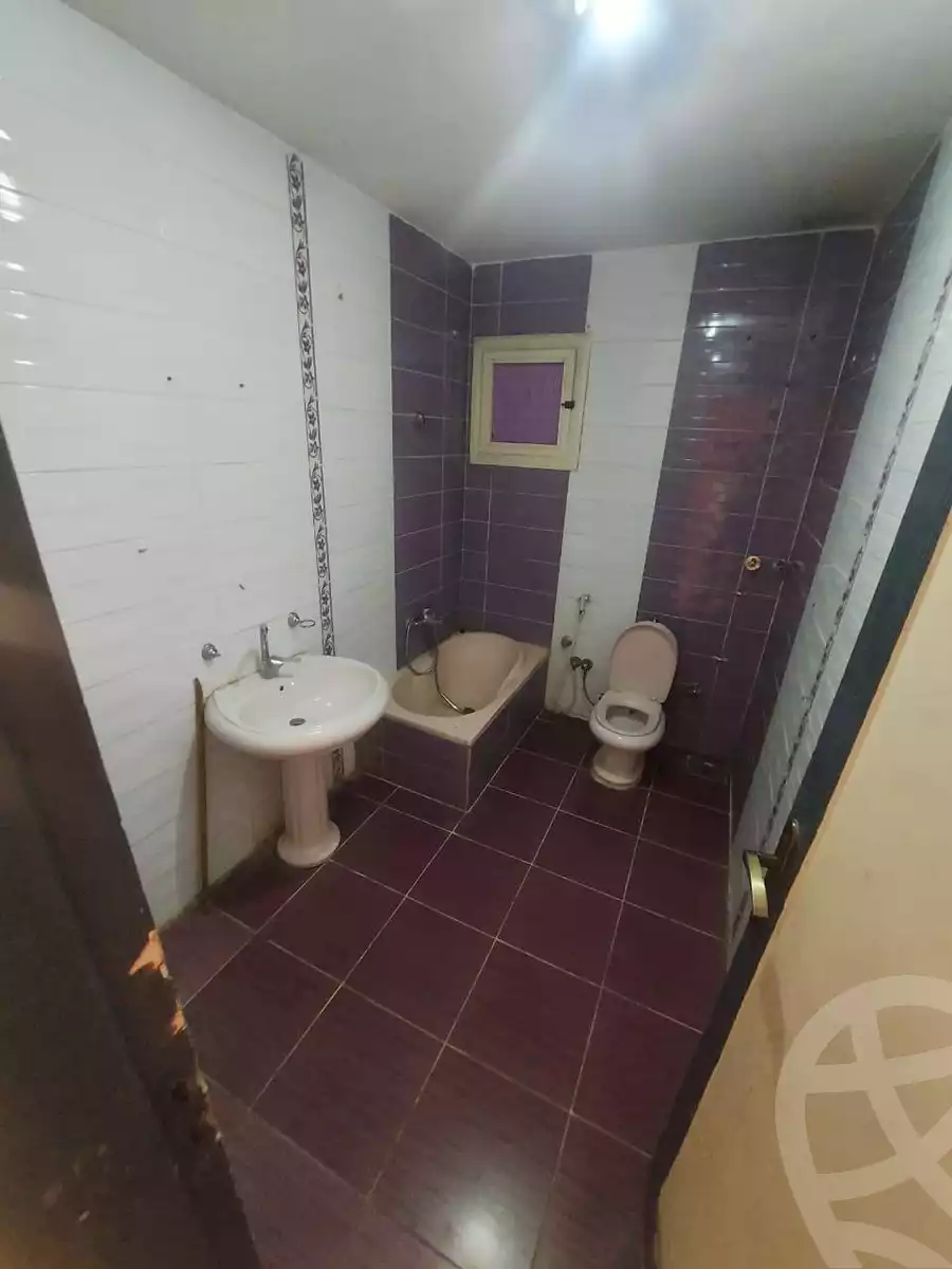 https://aqarmap.com.eg/en/listing/6242599-for-sale-cairo-helwan-mohamed-sayed-ahmed-st