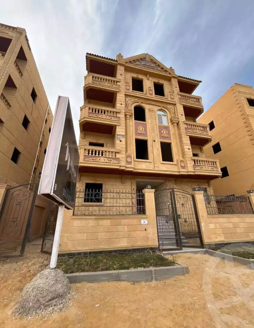 https://aqarmap.com.eg/ar/listing/6242830-for-sale-cairo-badr-city-hai-el-ashgar-featured-neighborhood