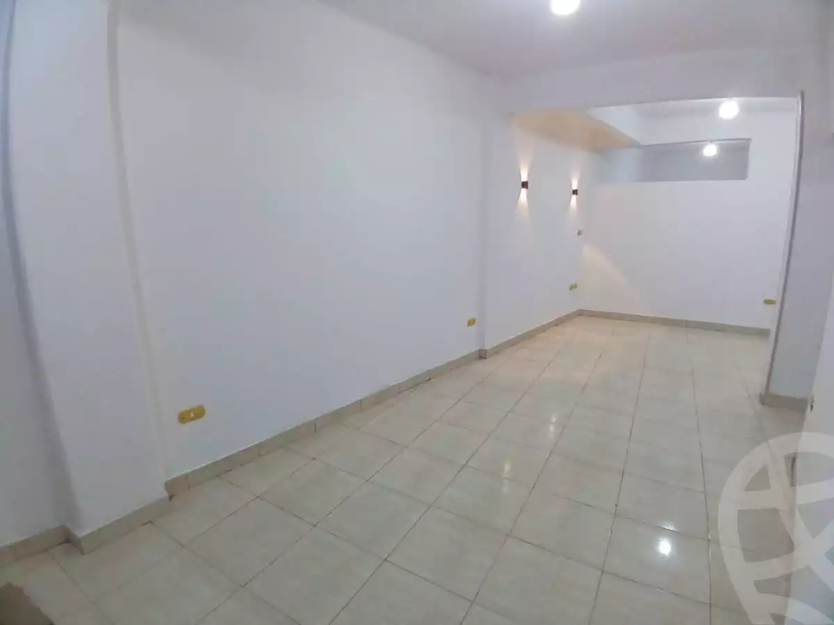 https://aqarmap.com.eg/ar/listing/6243548-for-sale-cairo-ain-shams-el-naam-mostafa-hafez-st