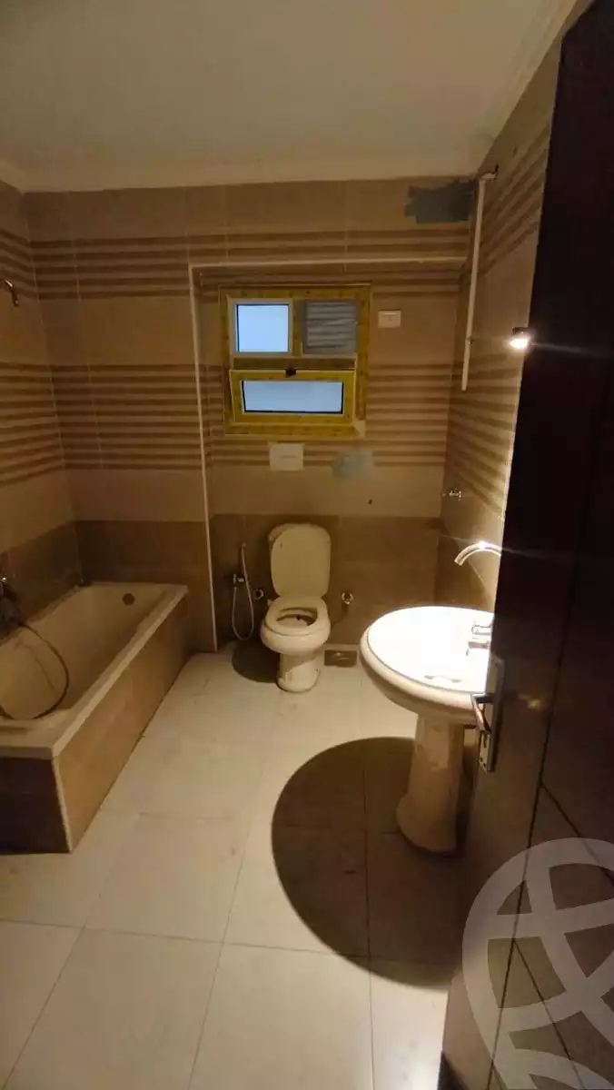 https://aqarmap.com.eg/en/listing/6244198-for-rent-cairo-helwan-helwan-el-sharkeya-el-maraghi-st