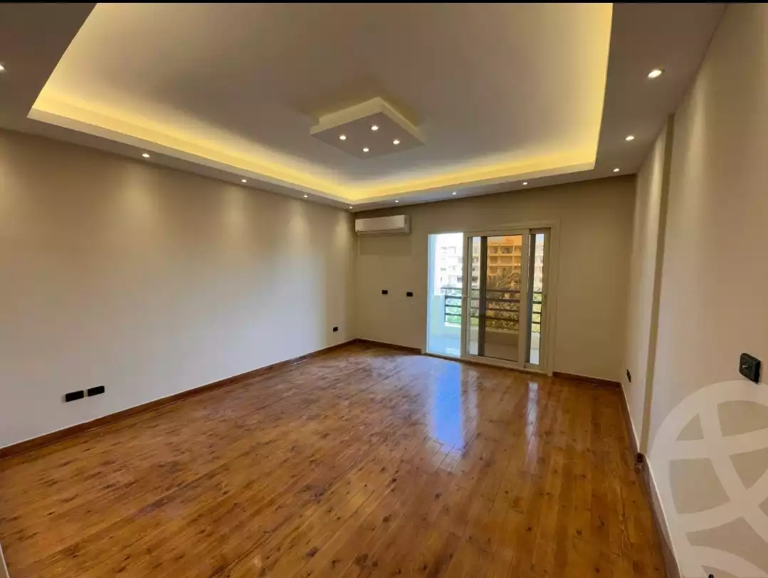 https://aqarmap.com.eg/ar/listing/6244396-for-rent-cairo-el-sheikh-zayed-city-compounds-zayed-2000