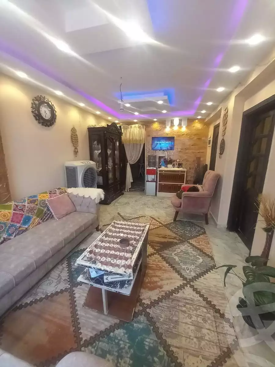 https://aqarmap.com.eg/en/listing/6244454-for-sale-cairo-helwan-hadayek-helwan-nile-corniche-st