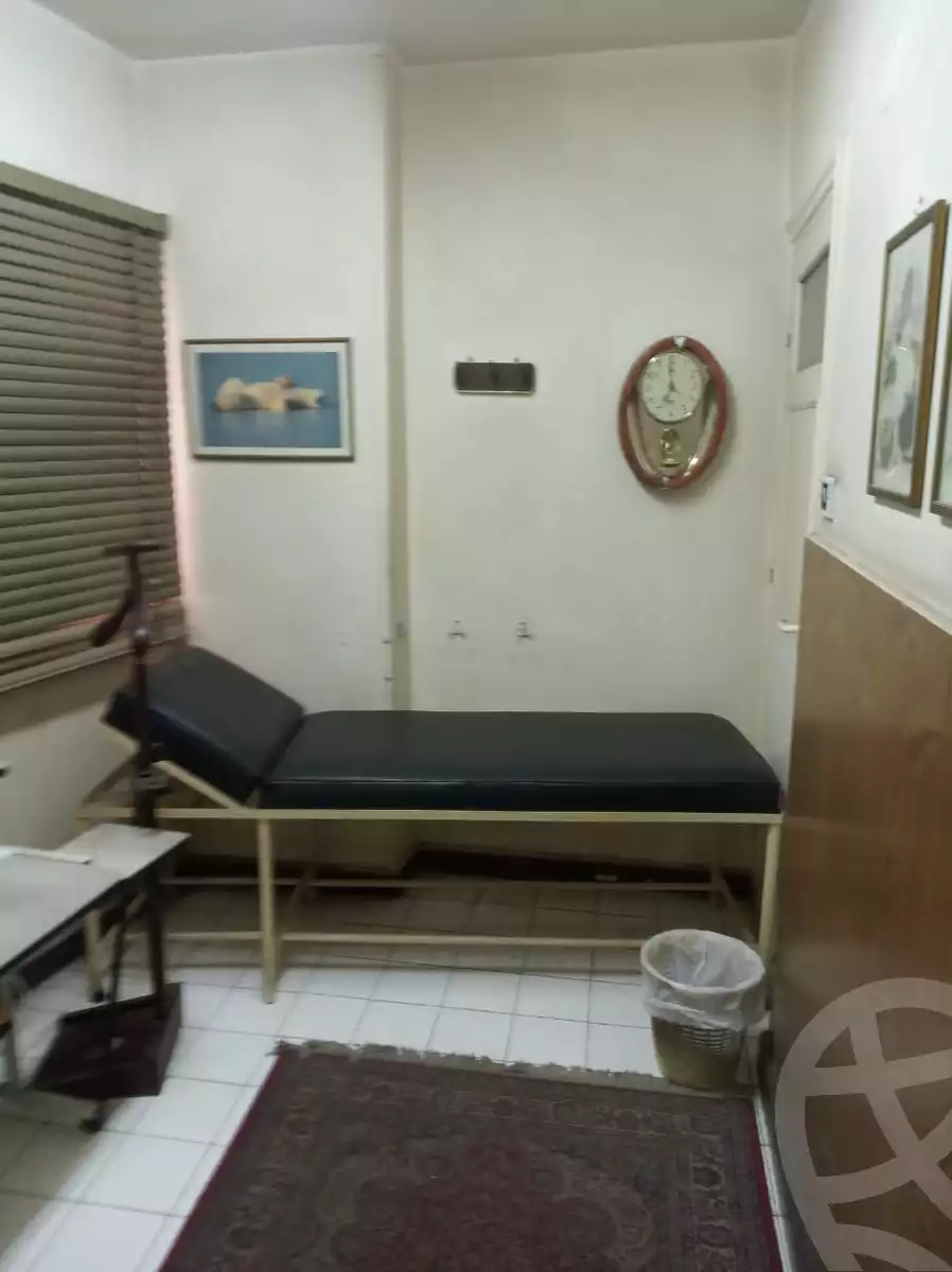 https://aqarmap.com.eg/en/listing/6245441-for-rent-cairo-downtown-abdeen-el-gomhoreya-st