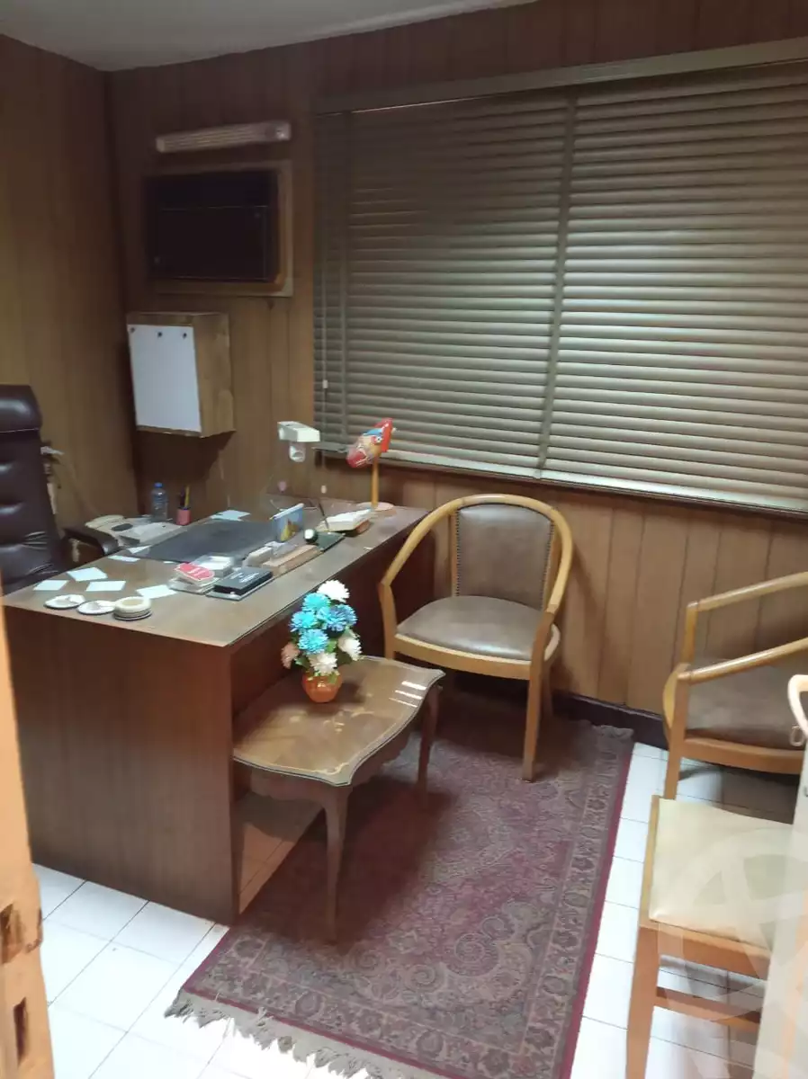 https://aqarmap.com.eg/en/listing/6245441-for-rent-cairo-downtown-abdeen-el-gomhoreya-st