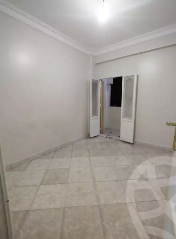 https://aqarmap.com.eg/en/listing/6247903-for-sale-qalyubia-shubra-el-khaima-om-bayoumi