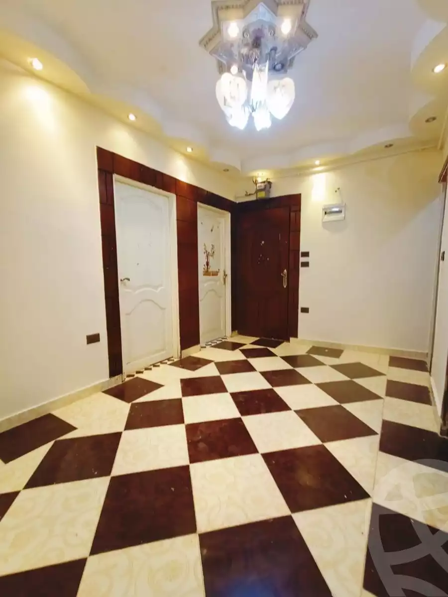 https://aqarmap.com.eg/en/listing/6248624-for-sale-alexandria-bahray-el-anfoshy-al-gomrok-al-kadem-st
