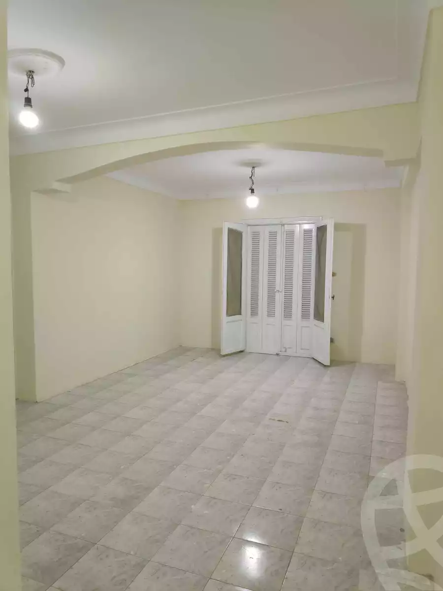 https://aqarmap.com.eg/ar/listing/6152116-for-sale-alexandria-el-asafra-l-sfr-qbly