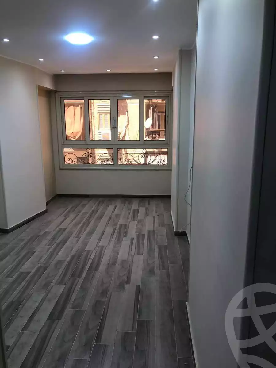 https://aqarmap.com.eg/ar/listing/6250134-for-sale-cairo-ain-shams-ain-shams-el-sharkia-ain-shams-st