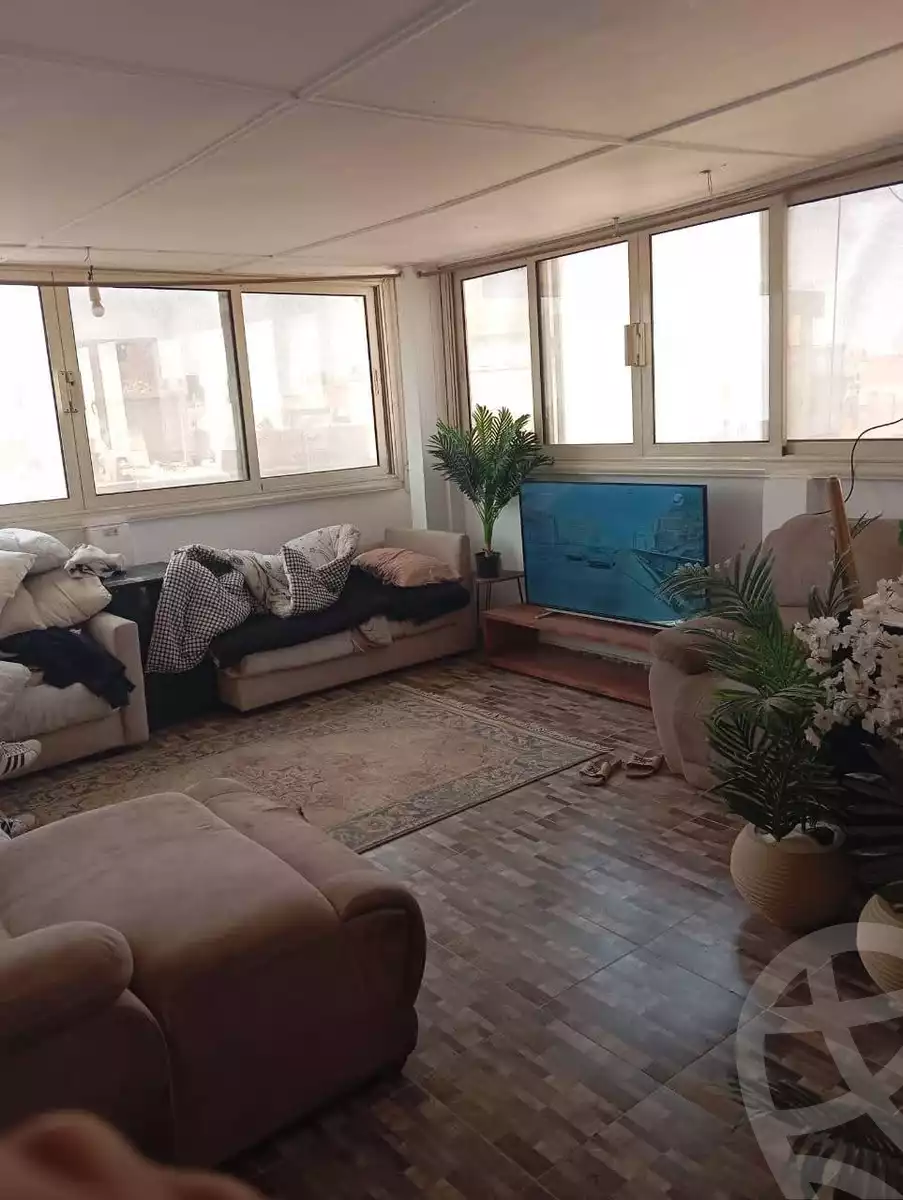 https://aqarmap.com.eg/ar/listing/6250496-for-sale-cairo-helwan-hadayek-helwan-el-khashab-canal