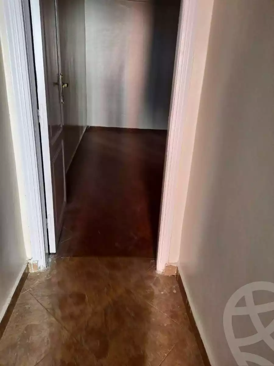 https://aqarmap.com.eg/ar/listing/6251651-for-rent-sharqia-zagazig-zagazig-city-ghasham-rd