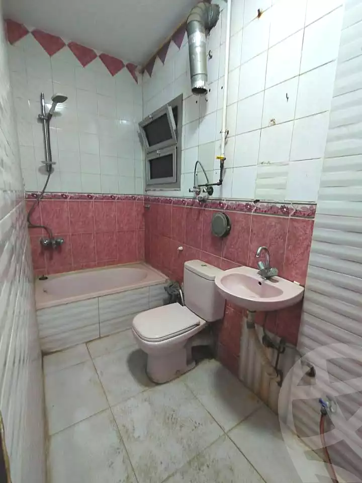 https://aqarmap.com.eg/en/listing/6252022-for-sale-qalyubia-shubra-el-khaima