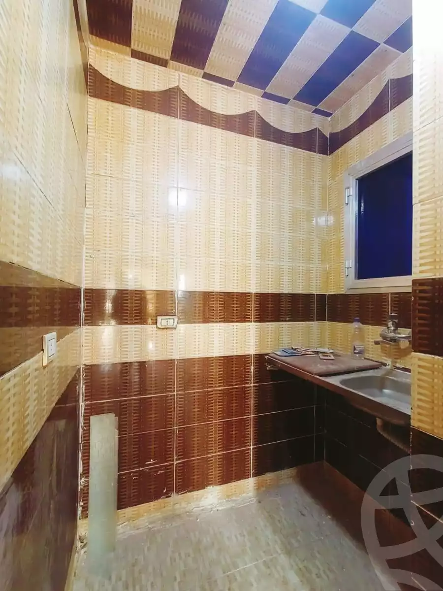 https://aqarmap.com.eg/en/listing/6252475-for-sale-alexandria-bahray-el-anfoshy-mahmoud-fahmy-al-nokrashi-st