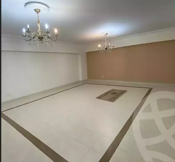 https://aqarmap.com.eg/ar/listing/6253396-for-rent-alexandria-ganaklis-shr-mrtdy-bsh