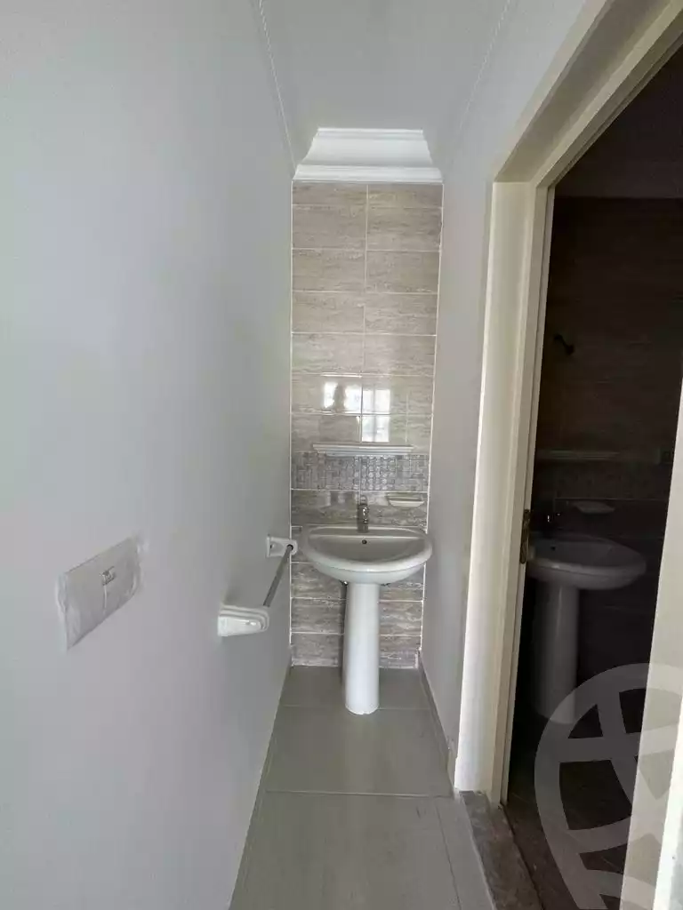 https://aqarmap.com.eg/ar/listing/6253723-for-sale-cairo-new-cairo-madinaty-tenth-zone-buildings-group-103