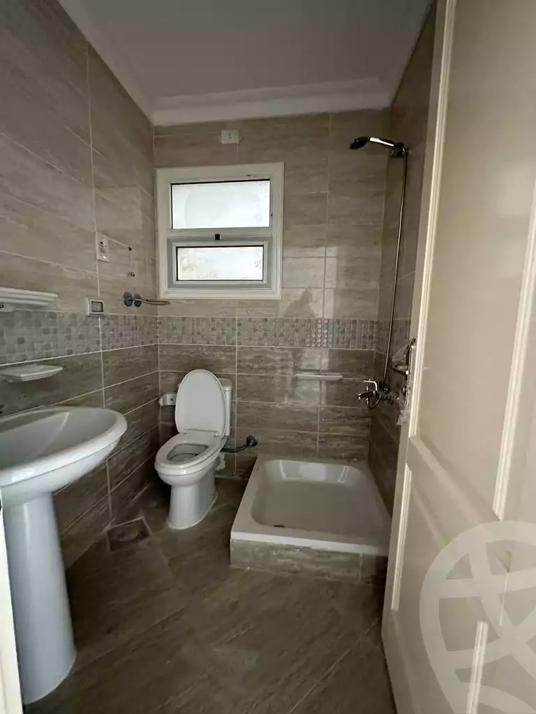 https://aqarmap.com.eg/ar/listing/6253723-for-sale-cairo-new-cairo-madinaty-tenth-zone-buildings-group-103