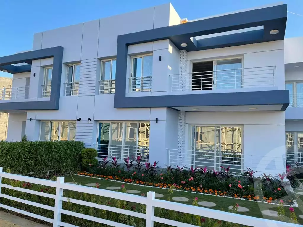 https://aqarmap.com.eg/en/listing/6253949-for-sale-cairo-new-cairo-compounds-the-view-waterway