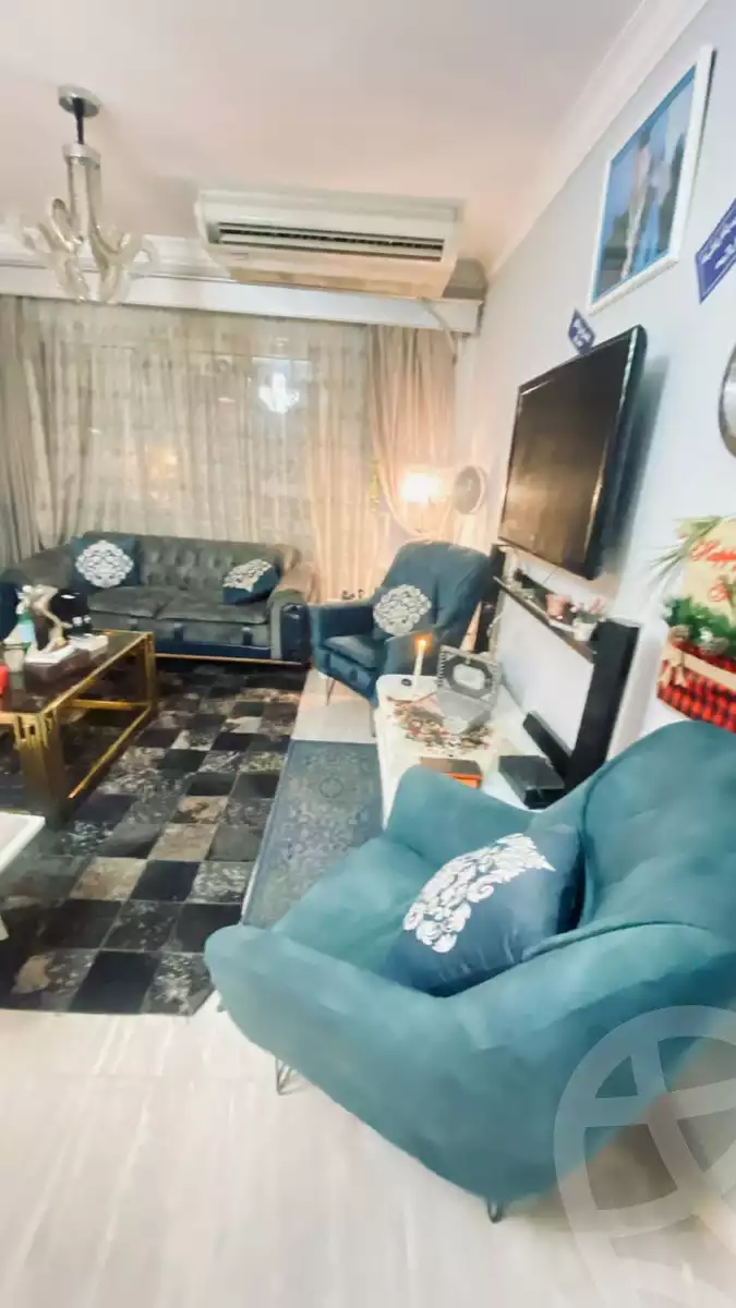 https://aqarmap.com.eg/en/listing/6254591-for-sale-cairo-el-sheikh-zayed-city-compounds-jn-1