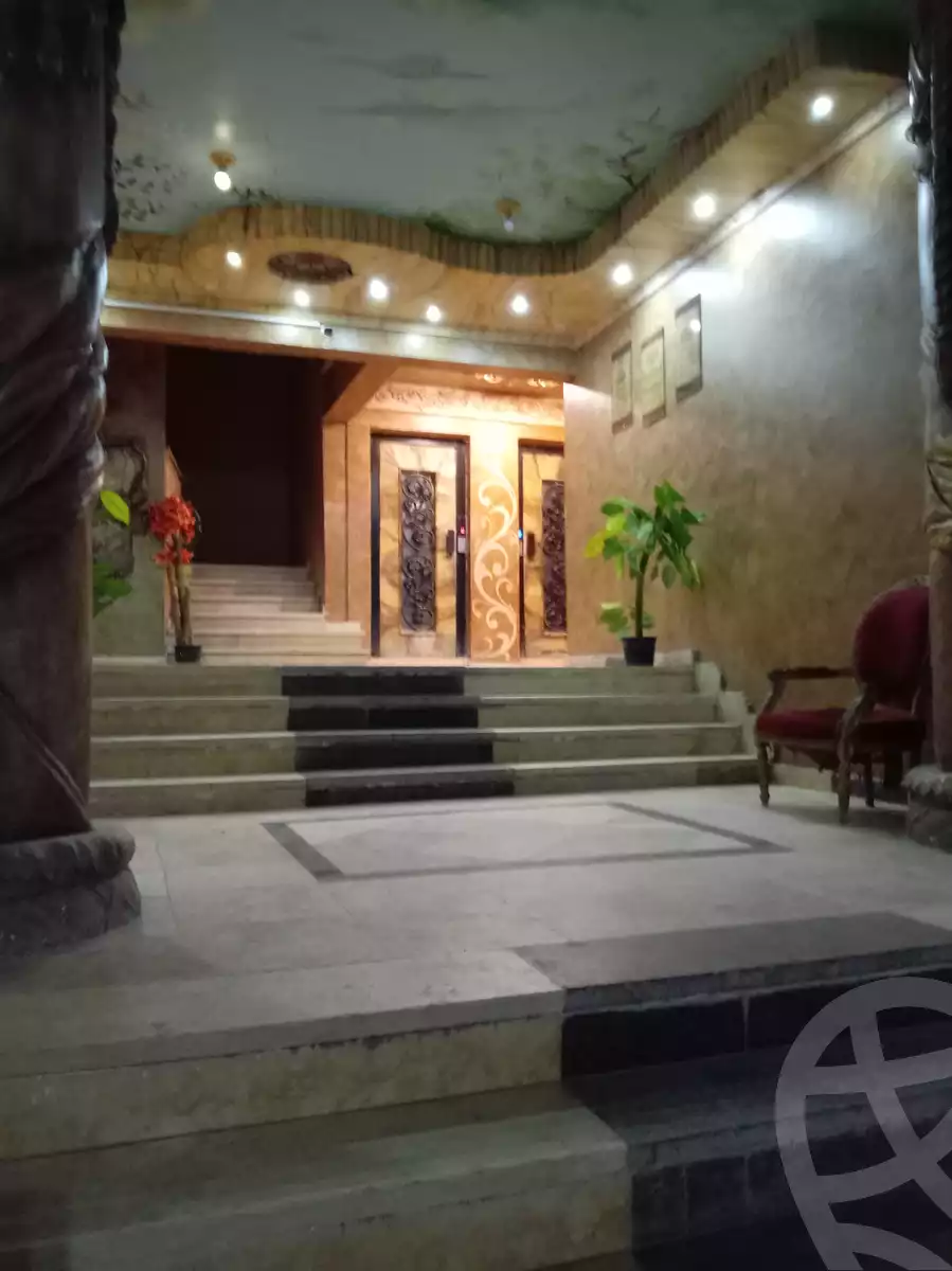 https://aqarmap.com.eg/ar/listing/6254662-for-sale-alexandria-bw-qyr-toson-st