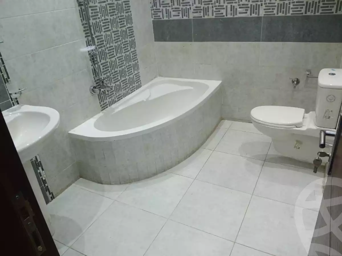 https://aqarmap.com.eg/ar/listing/6245223-for-sale-cairo-el-zaytun-lzytwn-lshrqy-toman-bai-st