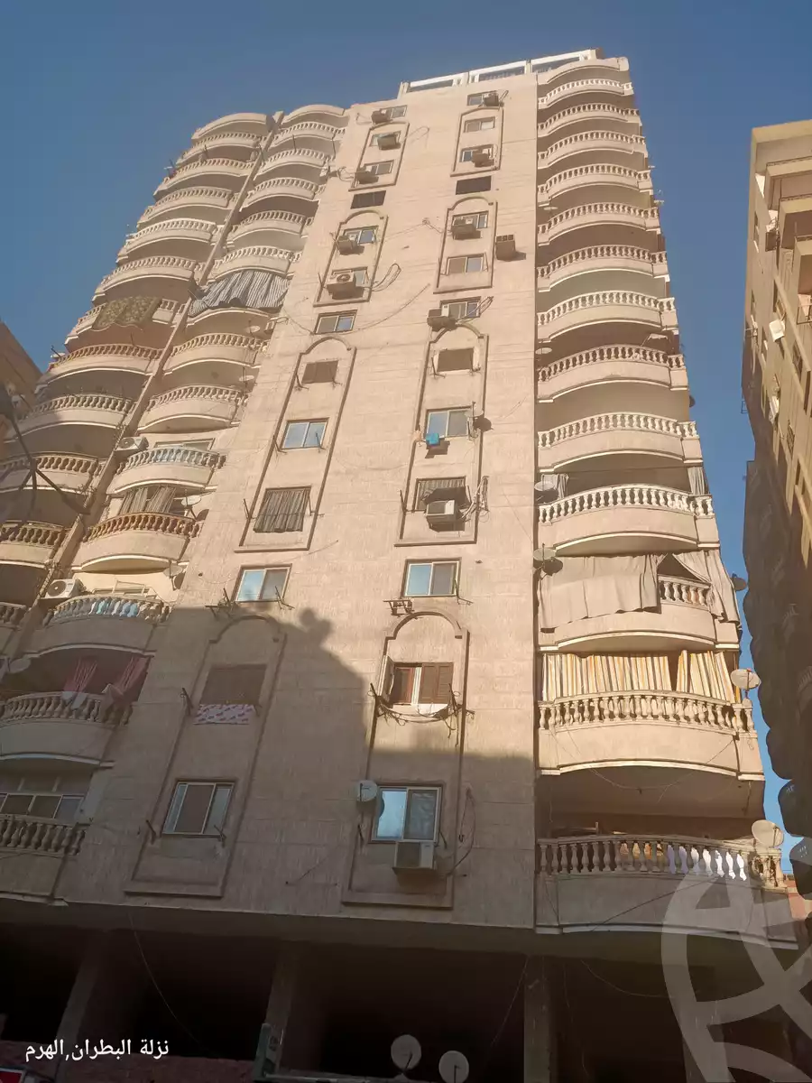 https://aqarmap.com.eg/en/listing/6255548-for-sale-cairo-el-haram-el-maryotya-nazlet-el-seesy-st