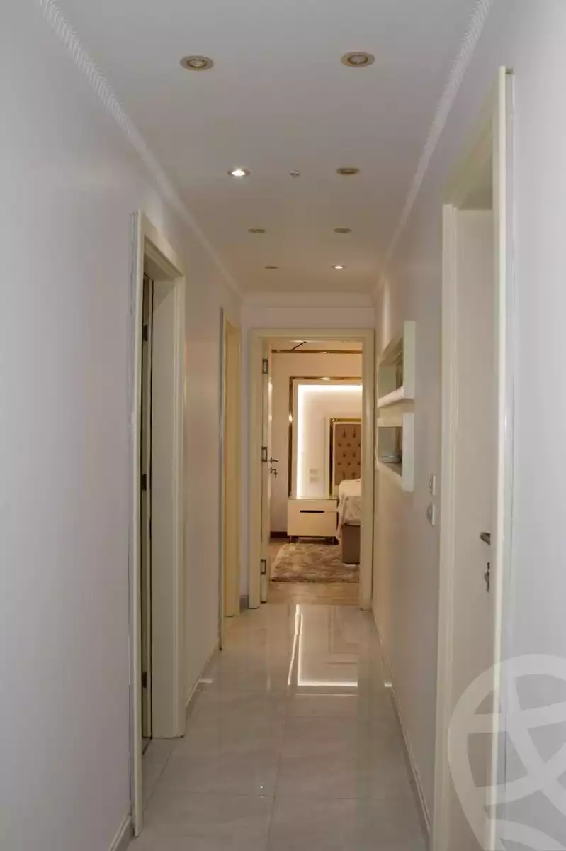 https://aqarmap.com.eg/en/listing/6256088-for-sale-cairo-new-cairo-compounds-azad