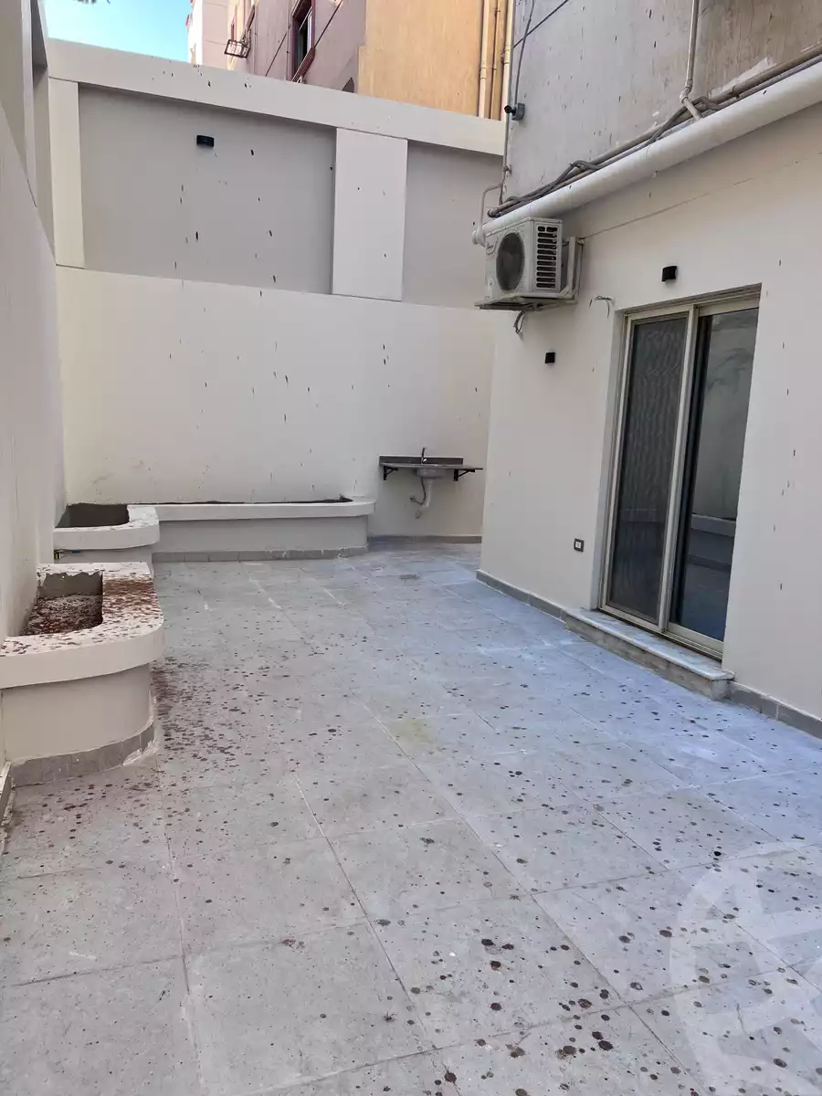 https://aqarmap.com.eg/en/listing/6256843-for-rent-cairo-new-cairo-ganob-el-akadamiya-south-academy-o-doctor-abd-el-halim-mahmoud-st