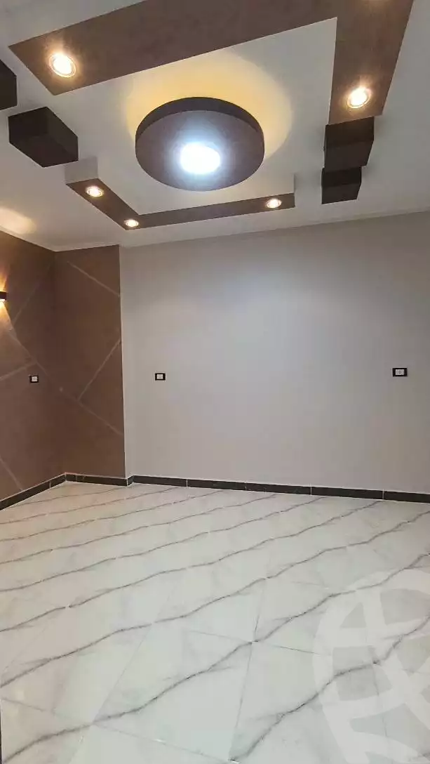 https://aqarmap.com.eg/ar/listing/6256930-for-sale-qalyubia-shubra-el-khaima-el-shareaa-el-gadid-st