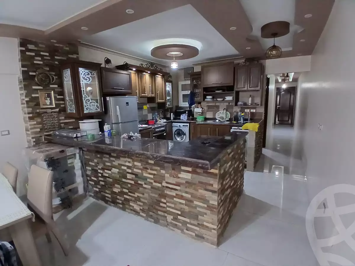 https://aqarmap.com.eg/en/listing/6256936-for-sale-alexandria-camp-cesar-el-gaish-rd