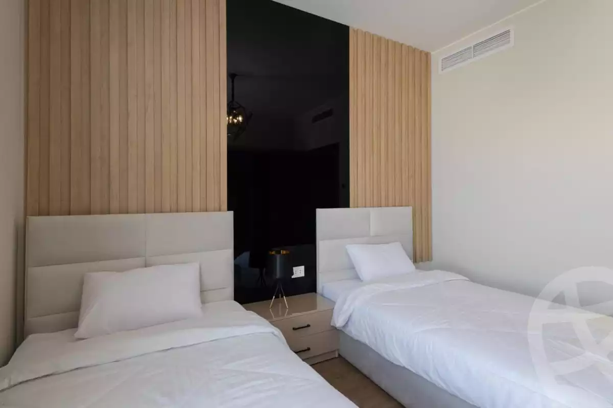 https://aqarmap.com.eg/ar/listing/6257724-for-rent-cairo-6th-of-october-compounds-aeon