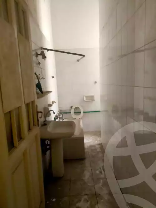https://aqarmap.com.eg/ar/listing/6233058-for-sale-alexandria-mntq-fr-y-blskndry-el-attarin