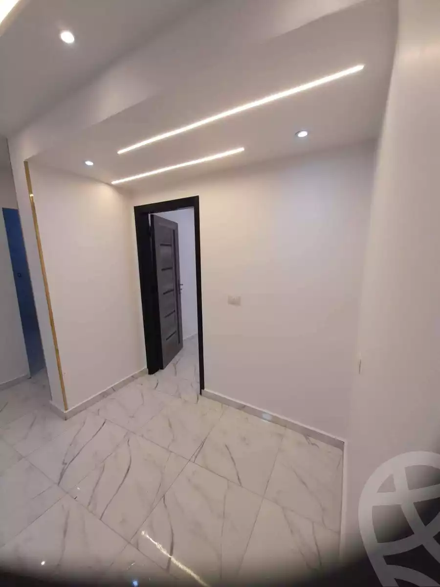 https://aqarmap.com.eg/ar/listing/6258009-for-rent-cairo-helwan-kwrnysh-hlwn