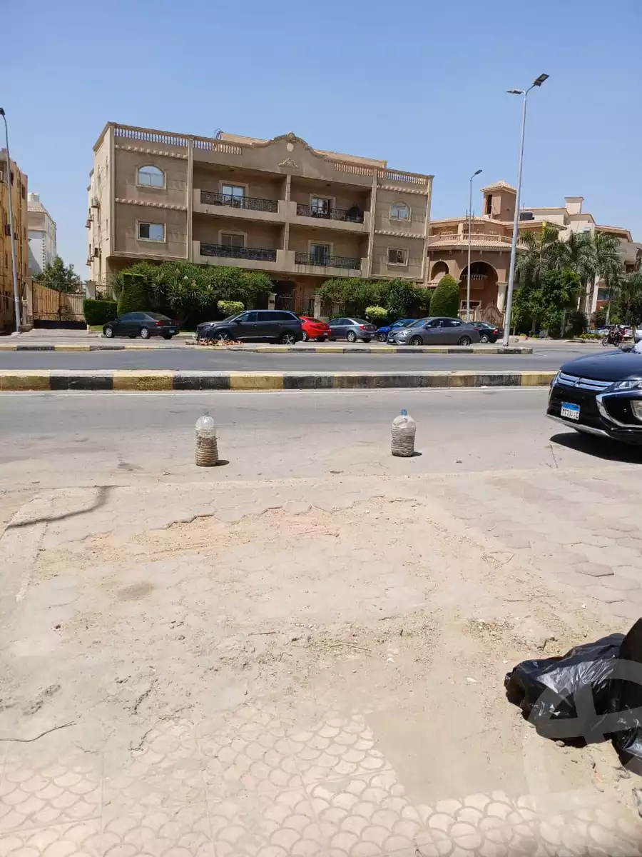 https://aqarmap.com.eg/ar/listing/6258187-for-rent-cairo-new-cairo-el-narges-el-narges-omarat-abdul-rahman-al-rafie-st