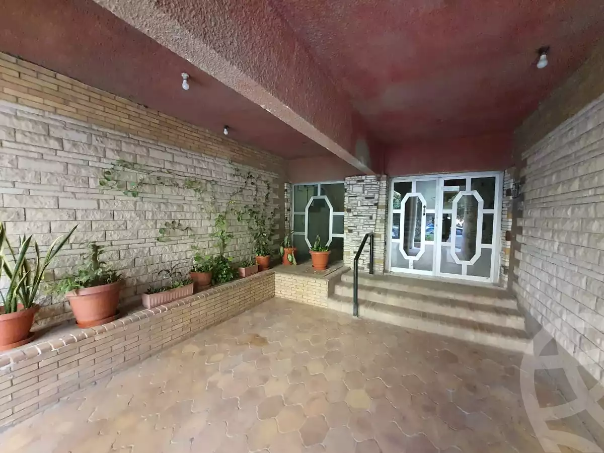 https://aqarmap.com.eg/en/listing/6258700-for-sale-cairo-heliopolis-ard-el-golf-nabil-el-wakkad