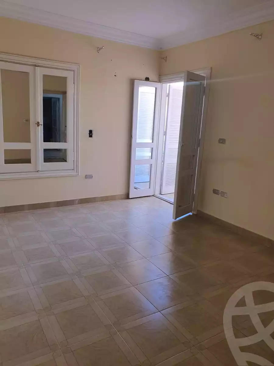 https://aqarmap.com.eg/en/listing/6259661-for-sale-cairo-6th-of-october-featured-neighborhood-el-motamayez-neighborhood-hafez-ibrahim-st