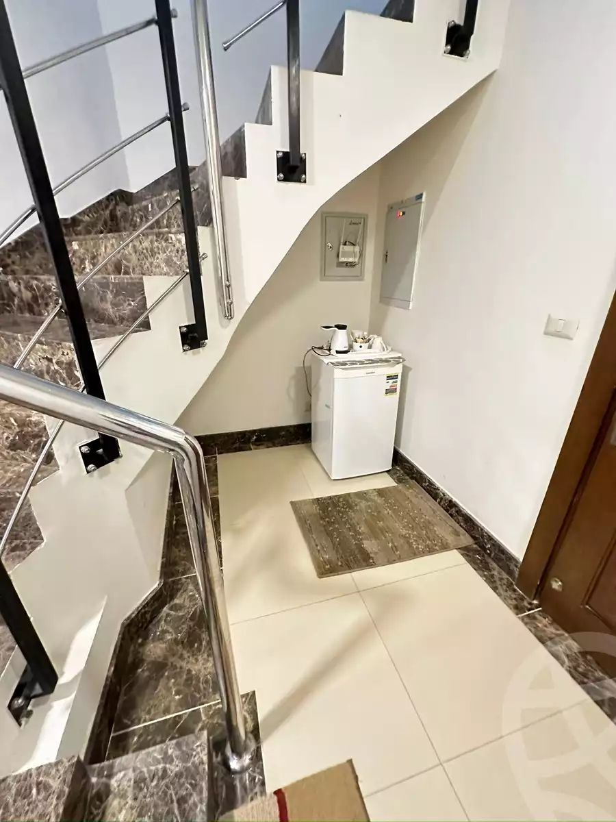 https://aqarmap.com.eg/ar/listing/6261128-for-rent-cairo-new-cairo-compounds-porto-cairo-mall