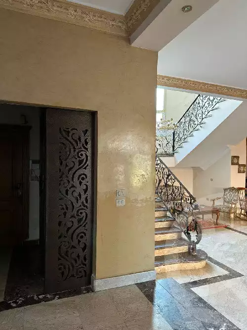 https://aqarmap.com.eg/ar/listing/6255775-for-sale-cairo-new-cairo-ganob-el-akadamiya-south-academy-h-mosaab-ibn-omair-st