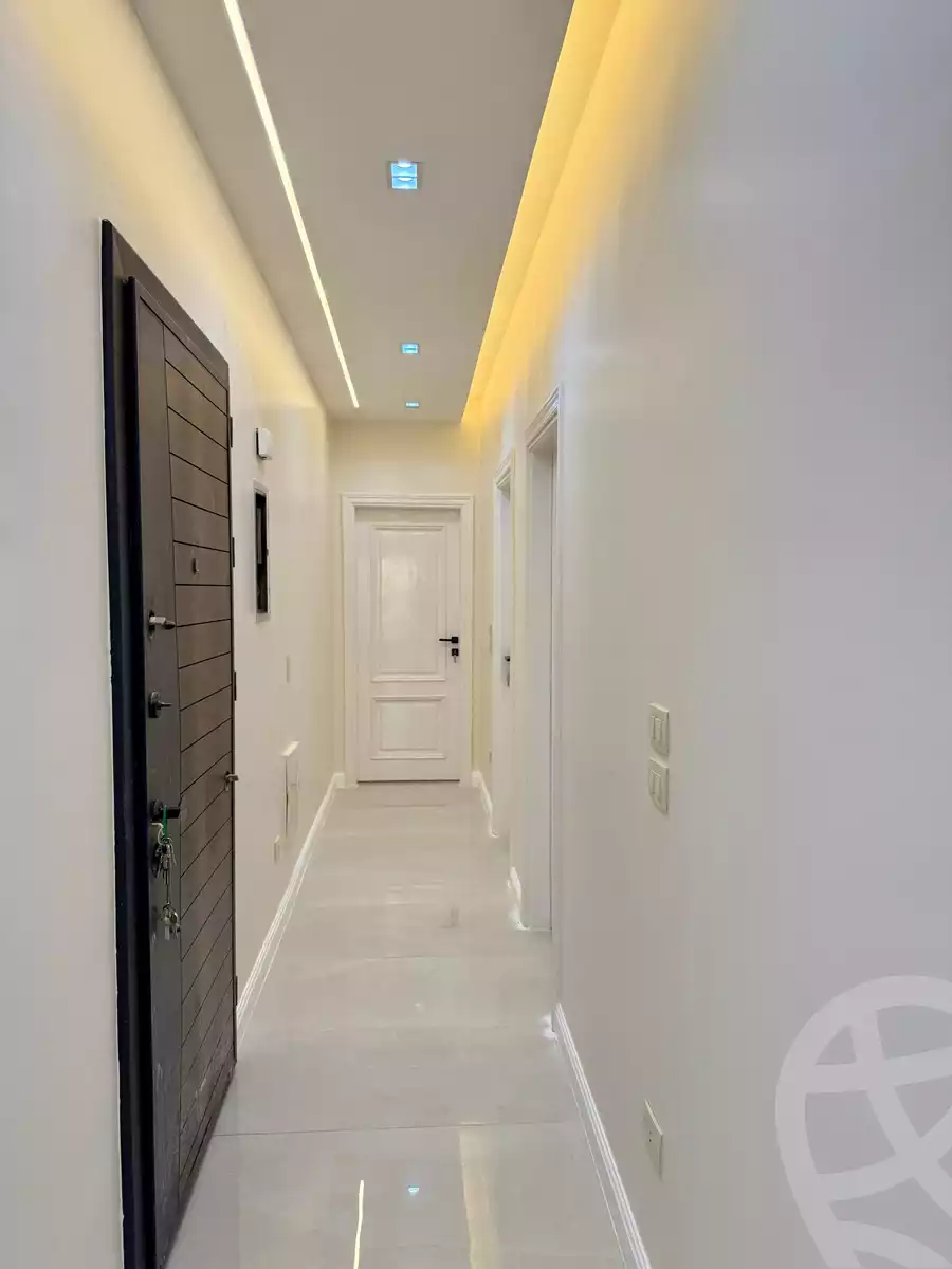 https://aqarmap.com.eg/ar/listing/6262322-for-sale-cairo-new-cairo-gharb-arabila-doctor-hani-maher-st