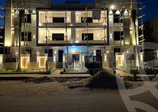https://aqarmap.com.eg/en/listing/6262358-for-sale-cairo-el-shorouk-lhy-lthlth-grb