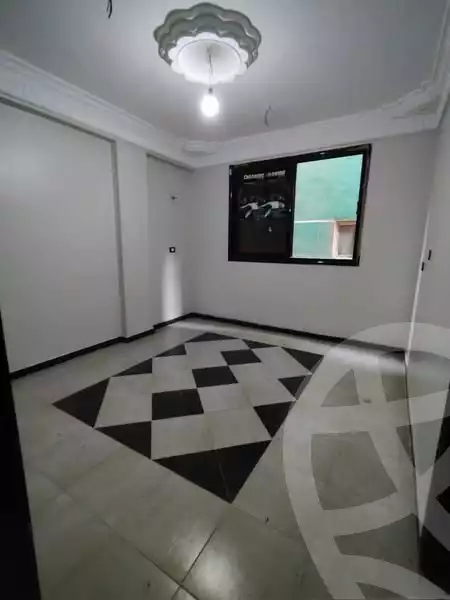 https://aqarmap.com.eg/ar/listing/6262975-for-sale-qalyubia-shubra-el-khaima-om-bayoumi