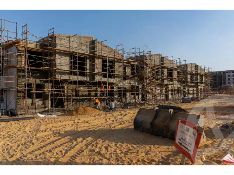 https://aqarmap.com.eg/en/listing/6266063-for-sale-cairo-el-sheikh-zayed-city-compounds-kmbwnd-fyldj-wyst-dr-llttwyr