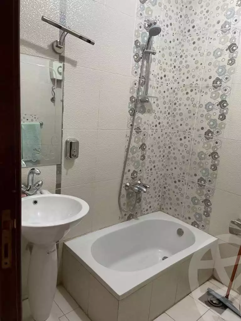 https://aqarmap.com.eg/ar/listing/6266493-for-rent-cairo-el-haram-el-talbya-ezz-el-deen-omar-st