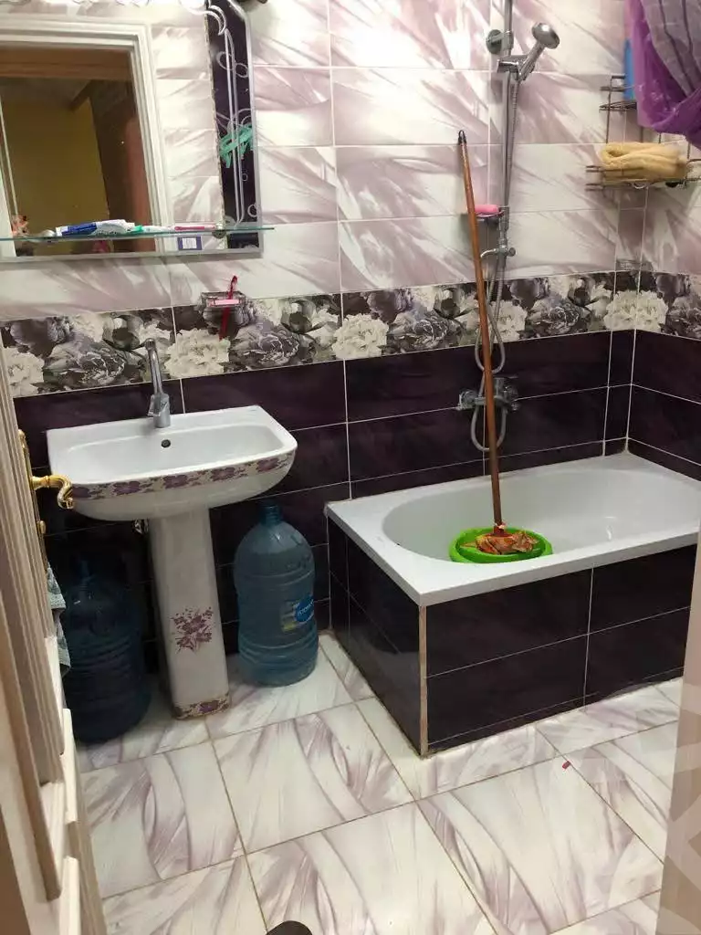 https://aqarmap.com.eg/ar/listing/6266632-for-sale-cairo-ain-shams-ahmed-esmat-st
