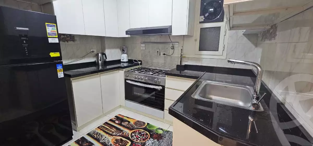 https://aqarmap.com.eg/ar/listing/6270261-for-rent-cairo-6th-of-october-el-ahyaa-neighborhood-3rd-street-39