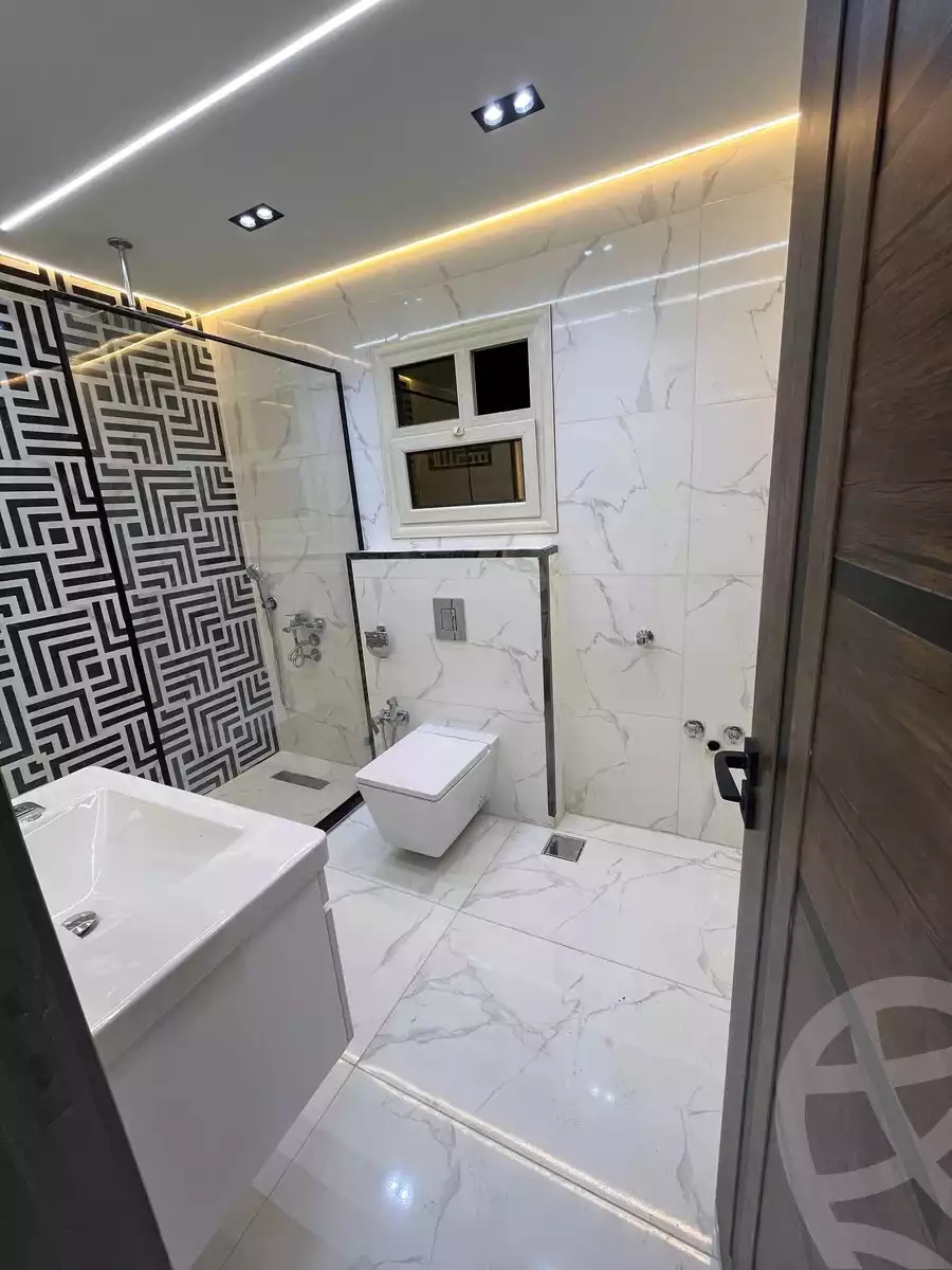 https://aqarmap.com.eg/ar/listing/6270716-for-sale-cairo-el-haram-el-lebeny-soltan-khattab-st