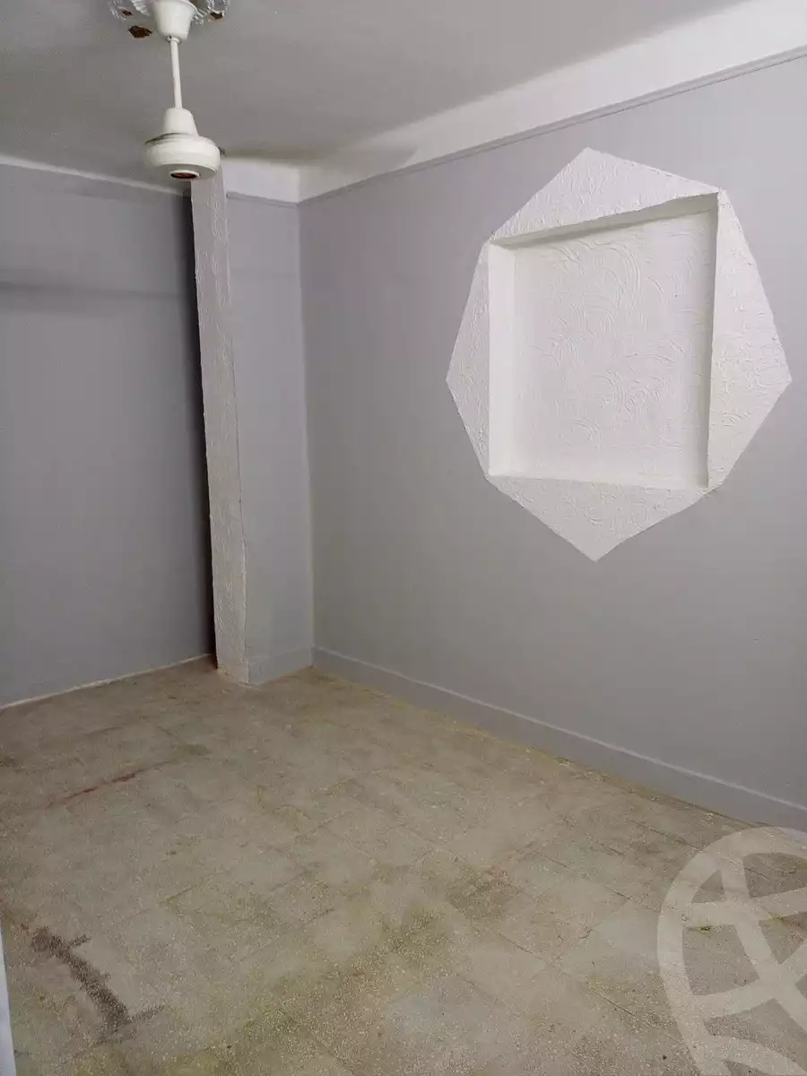https://aqarmap.com.eg/ar/listing/6270777-for-sale-alexandria-bahray-el-anfoshy