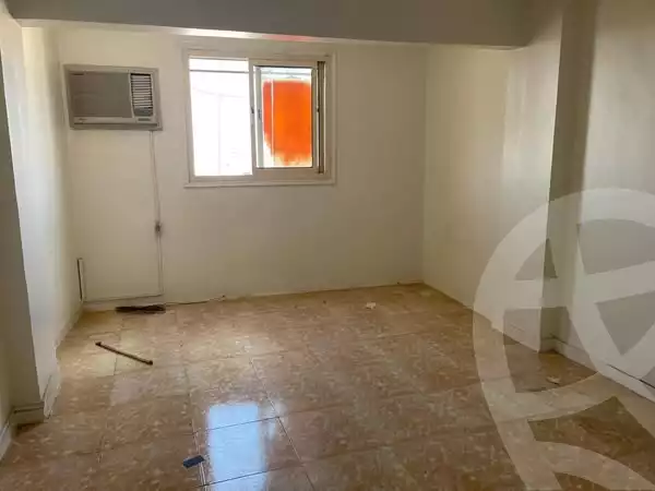 https://aqarmap.com.eg/ar/listing/6271071-for-sale-cairo-el-zaytun-lzytwn-lbhry-shr-snn-bsh