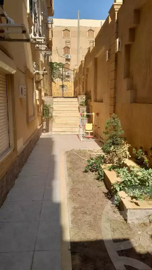 https://aqarmap.com.eg/ar/listing/6269880-for-rent-cairo-6th-of-october-hadaeq-october-golden-square