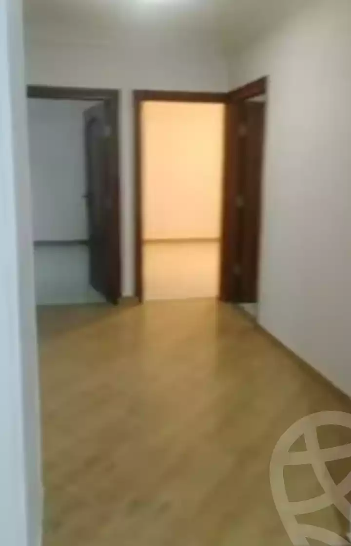 https://aqarmap.com.eg/en/listing/6271510-for-sale-cairo-el-haram-shareaa-khatem-el-morsalen